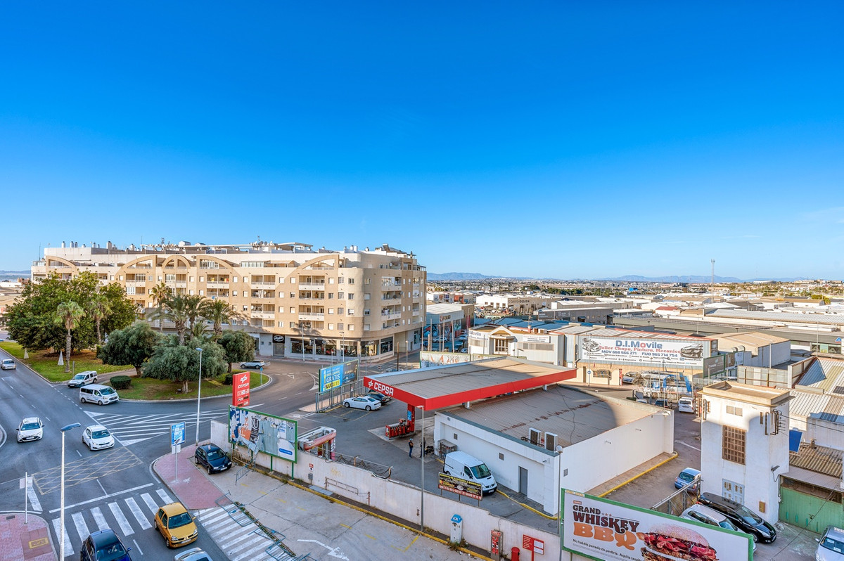 Appartement te koop in Torrevieja | 2 slaapkamers H5304400