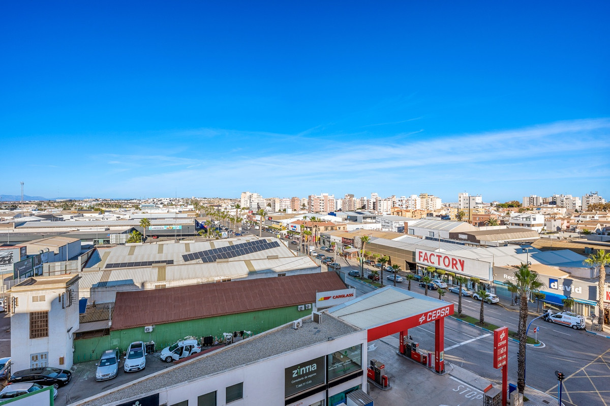 Appartement te koop in Torrevieja | 2 slaapkamers H5304400