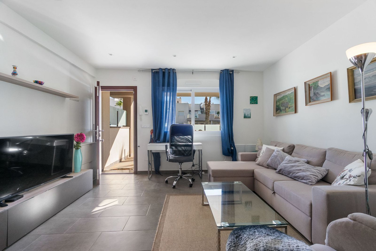 Appartement te koop in Torrevieja | 2 slaapkamers H5308822