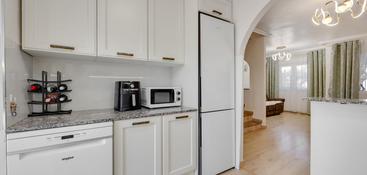 Huis te koop in Torrevieja | 3 slaapkamers H5322166