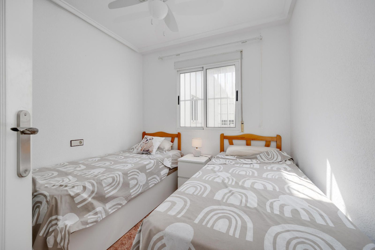 Penthouse te koop in Torrevieja | 2 slaapkamers H5324824