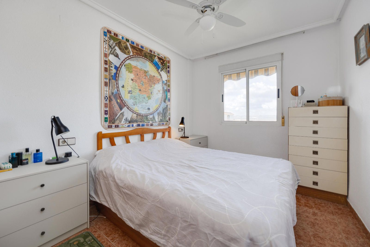 Penthouse te koop in Torrevieja | 2 slaapkamers H5324824