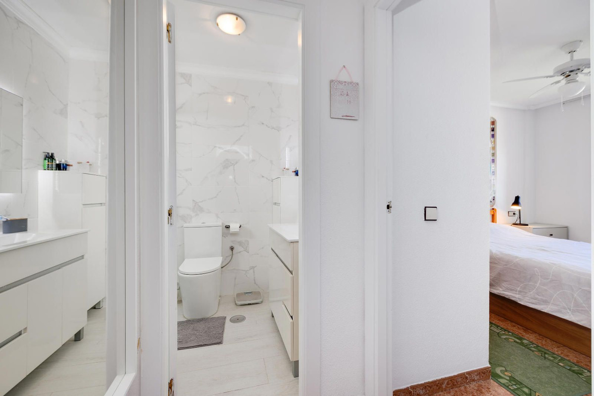 Penthouse te koop in Torrevieja | 2 slaapkamers H5324824