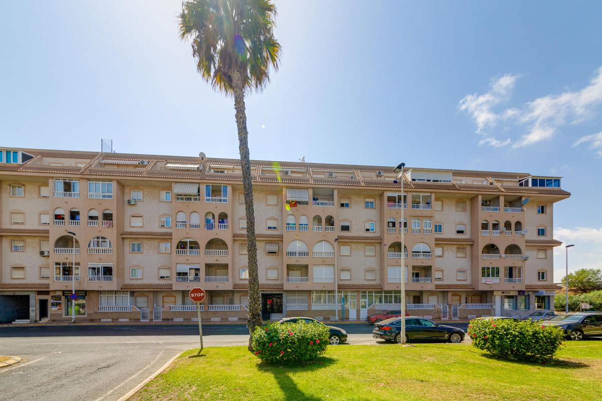 Penthouse te koop in Torrevieja | 2 slaapkamers H5324827