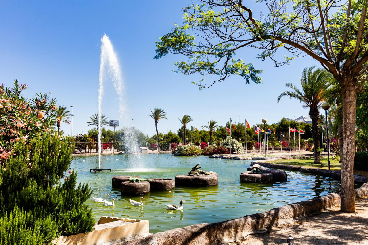 Penthouse te koop in Torrevieja | 2 slaapkamers H5324827