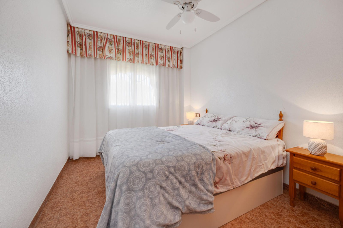 Penthouse te koop in Torrevieja | 2 slaapkamers H5324827