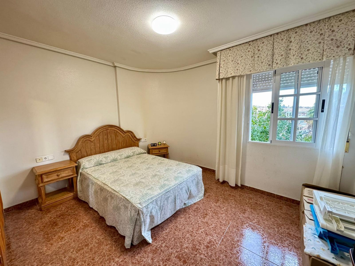 Huis te koop in Torrevieja | 3 slaapkamers H5325529