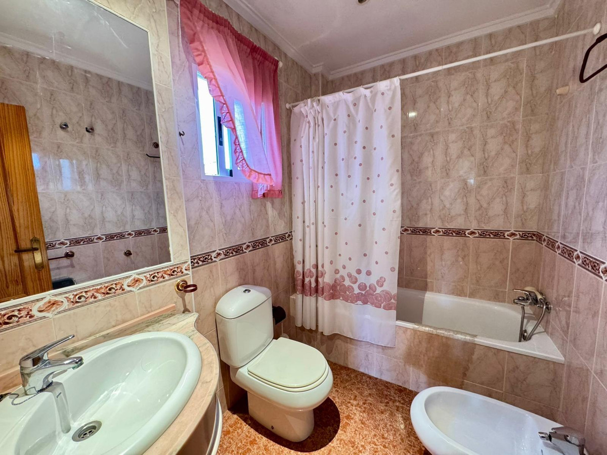 Huis te koop in Torrevieja | 3 slaapkamers H5325529