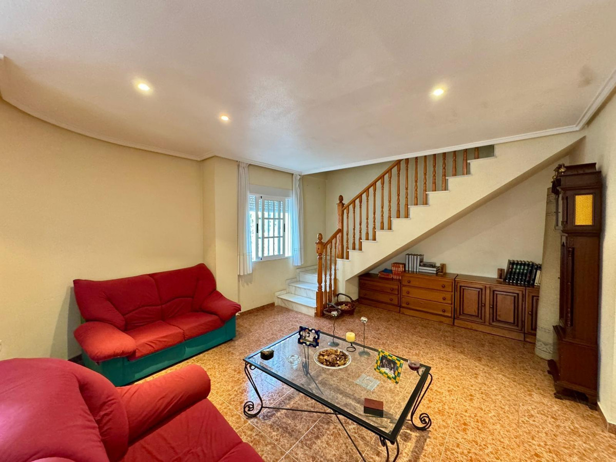 Huis te koop in Torrevieja | 3 slaapkamers H5325529