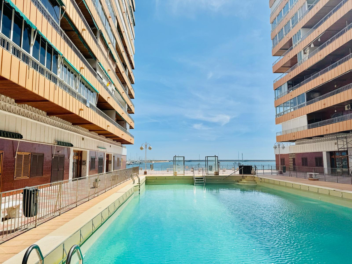 Appartement te koop in Torrevieja | 3 slaapkamers H5325655