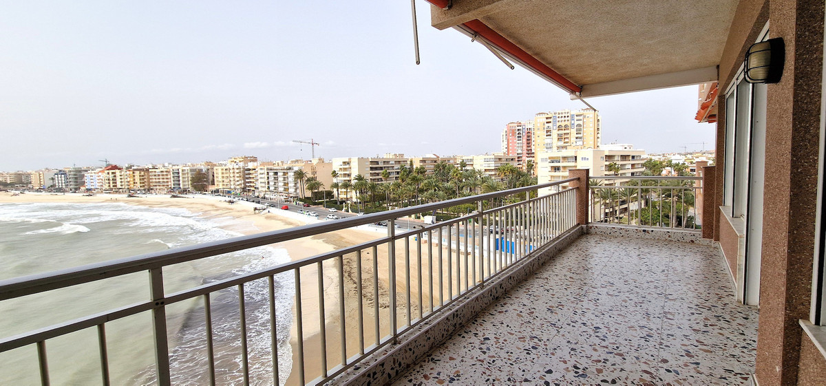 Appartement te koop in Torrevieja | 2 slaapkamers H5332525