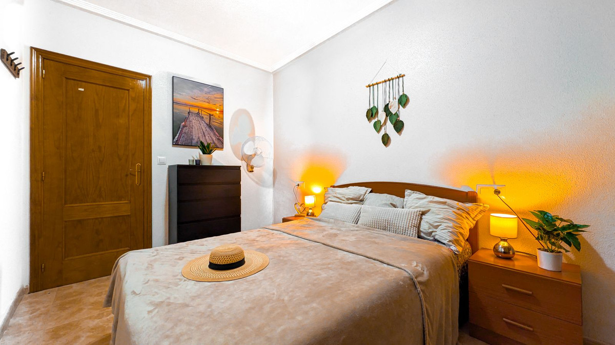 Appartement te koop in Torrevieja | 2 slaapkamers H5335531