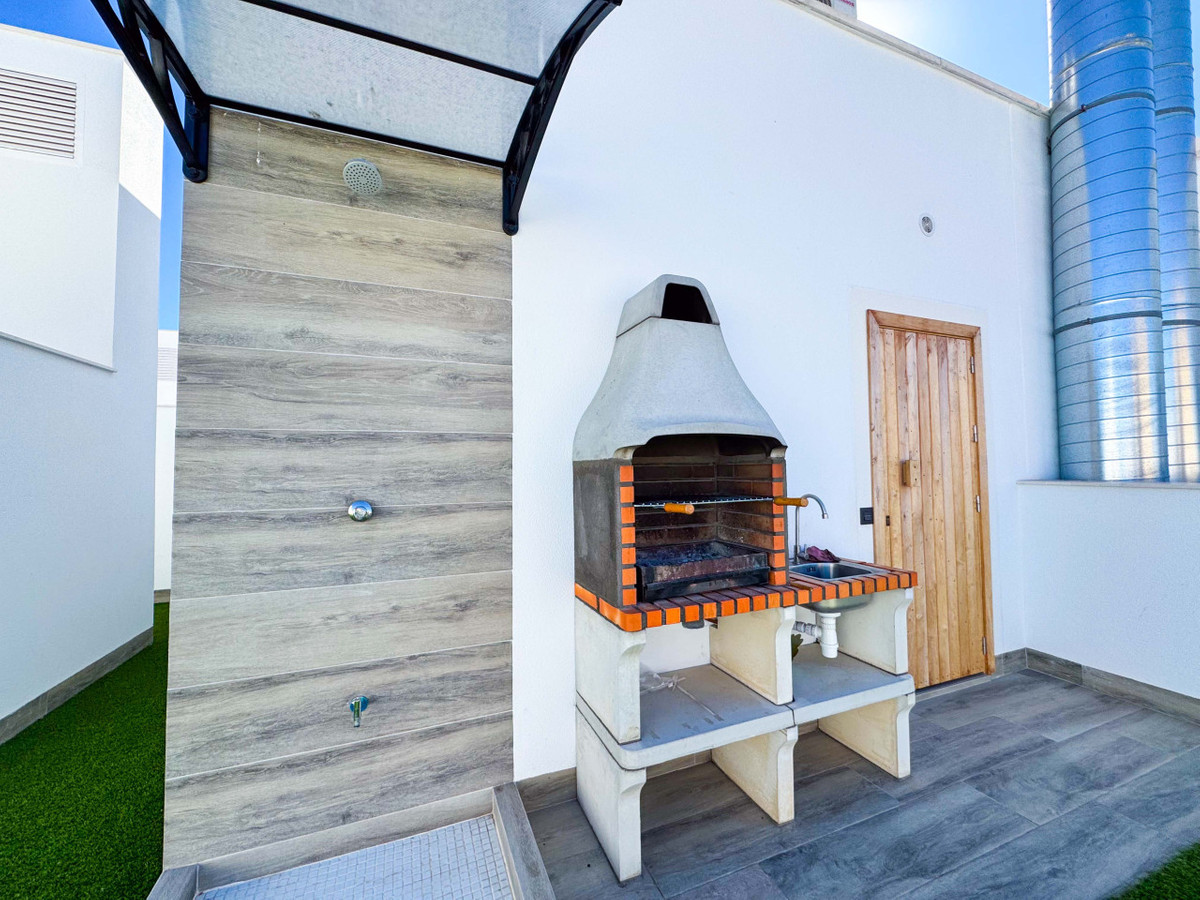 Appartement te koop in Torrevieja | 2 slaapkamers H5336005