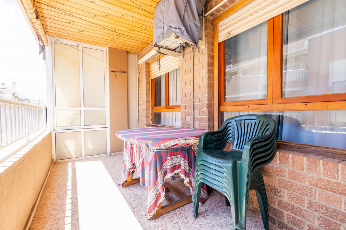 Appartement te koop in Torrevieja | 3 slaapkamers H5342596