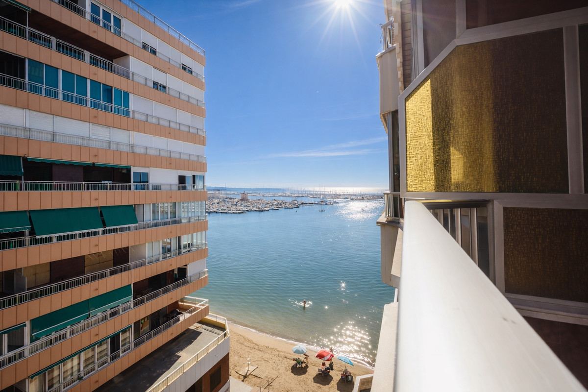 Appartement te koop in Torrevieja | 3 slaapkamers H5343814