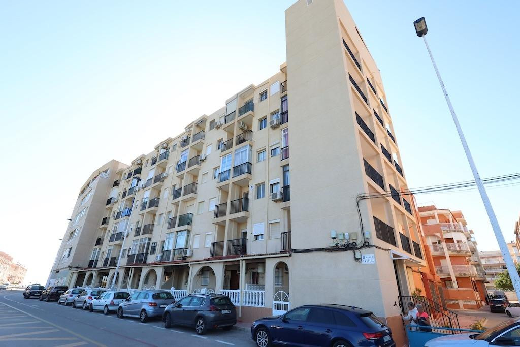Appartement te koop in Torrevieja | 1 slaapkamers H5347627