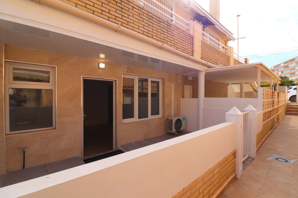Appartement te koop in Torrevieja | 3 slaapkamers H5347663