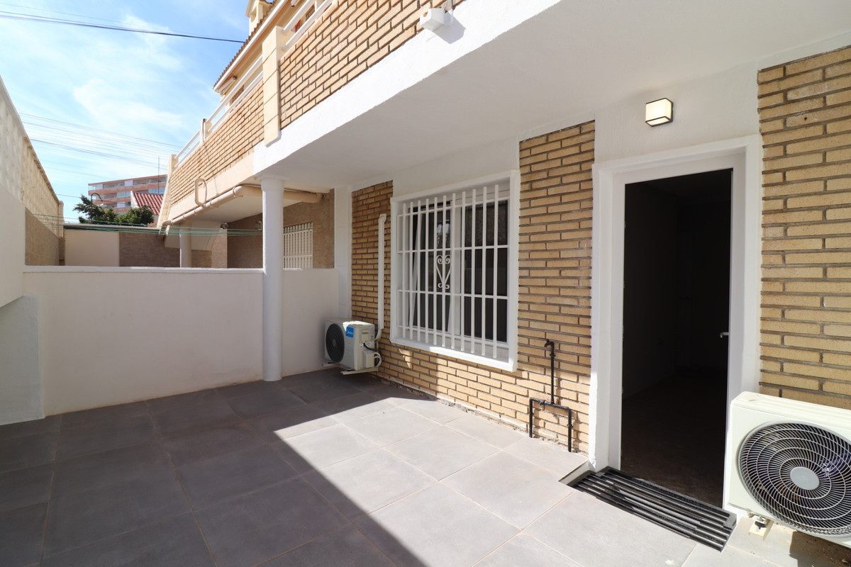 Appartement te koop in Torrevieja | 3 slaapkamers H5347663