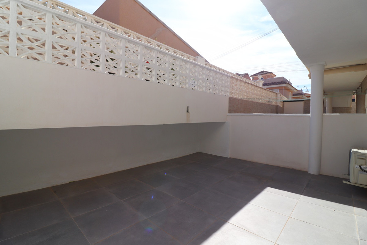 Appartement te koop in Torrevieja | 3 slaapkamers H5347663