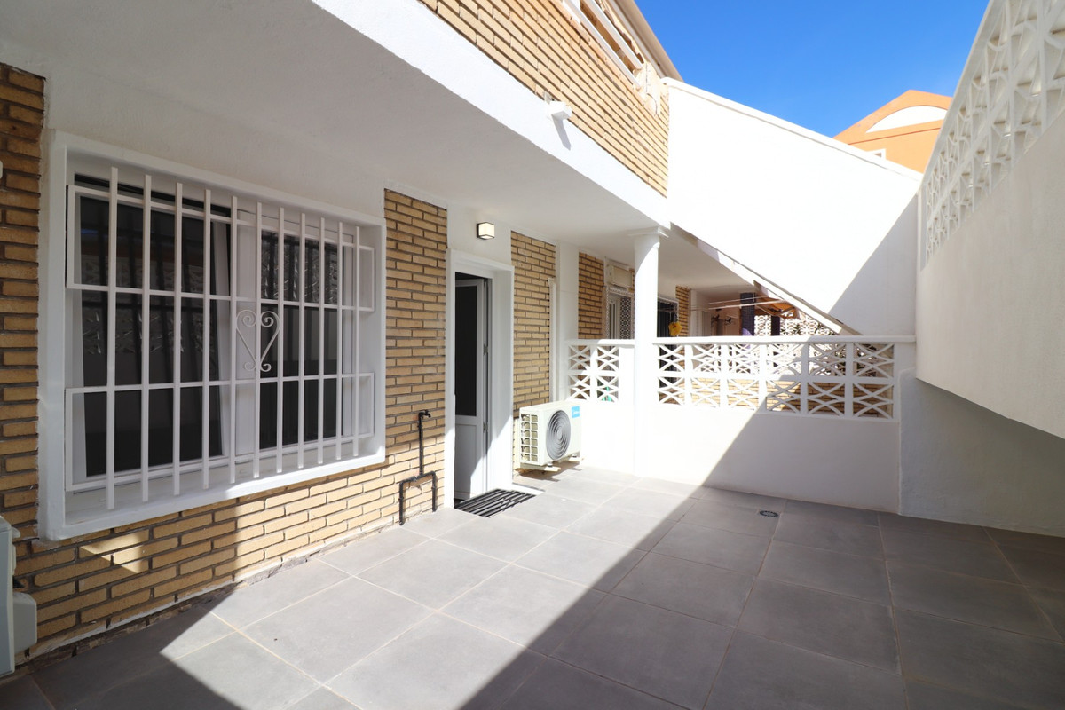 Appartement te koop in Torrevieja | 3 slaapkamers H5347663