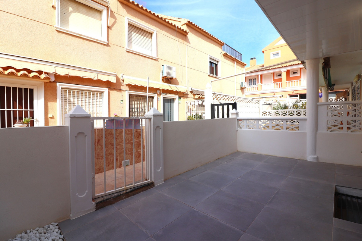 Appartement te koop in Torrevieja | 3 slaapkamers H5347663