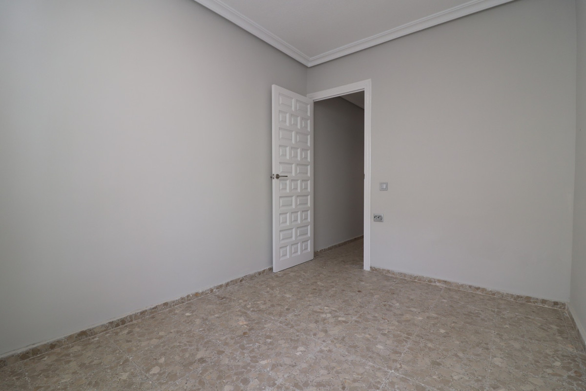 Appartement te koop in Torrevieja | 3 slaapkamers H5347663