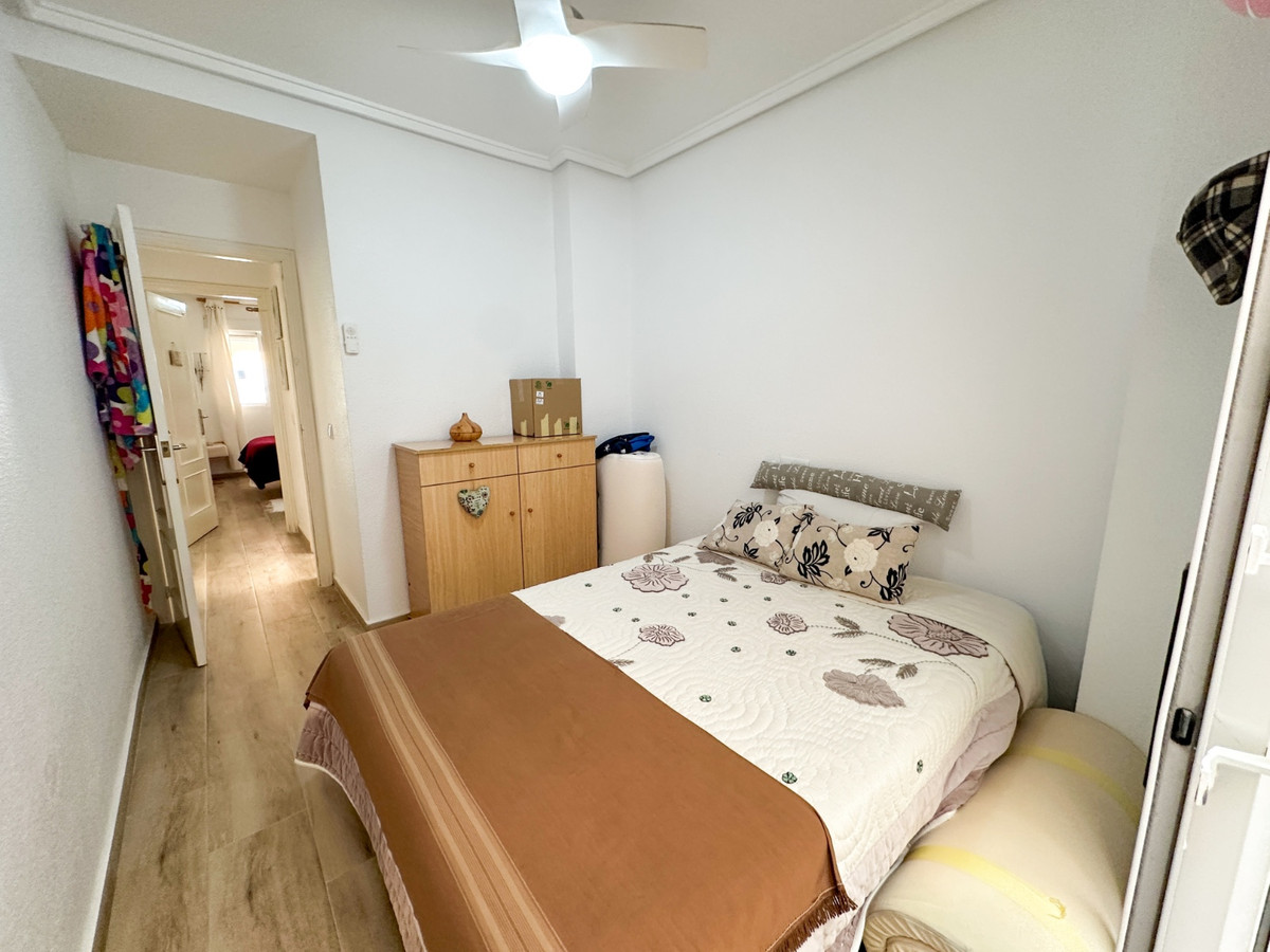 Appartement te koop in Torrevieja | 2 slaapkamers H5348686