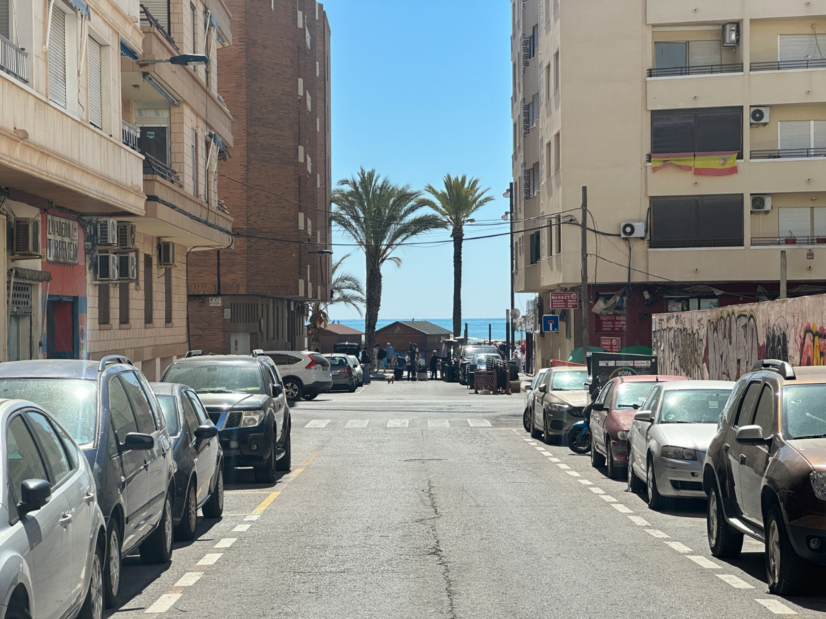 Appartement te koop in Torrevieja | 2 slaapkamers H5348686