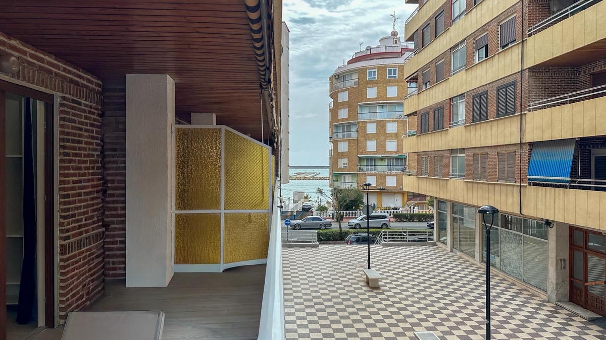 Appartement te koop in Torrevieja | 2 slaapkamers H5348692