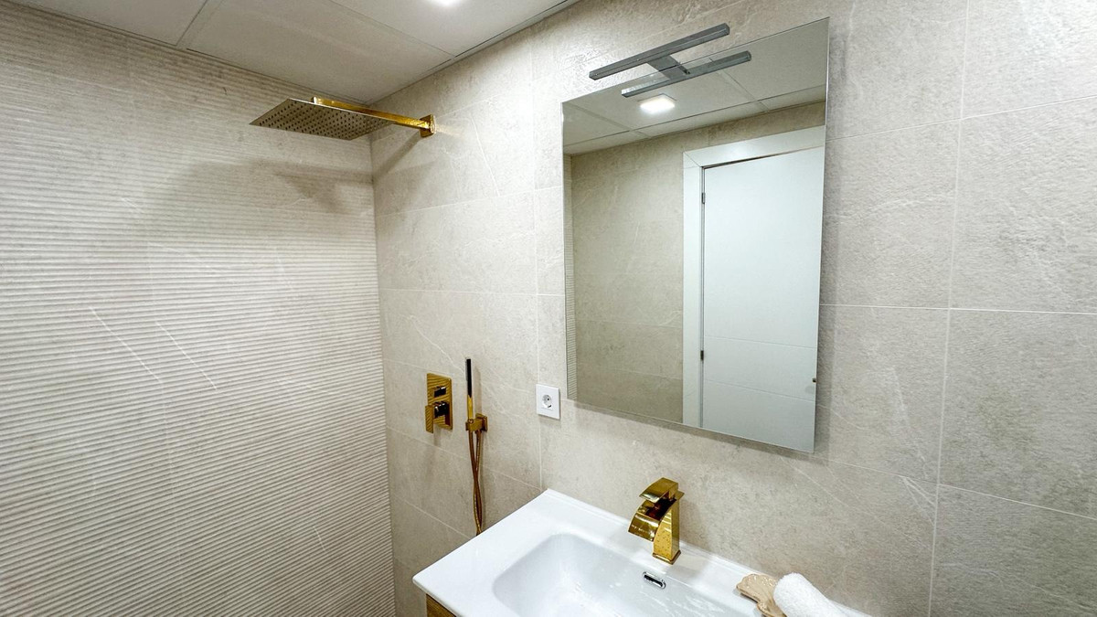 Appartement te koop in Torrevieja | 2 slaapkamers H5348692