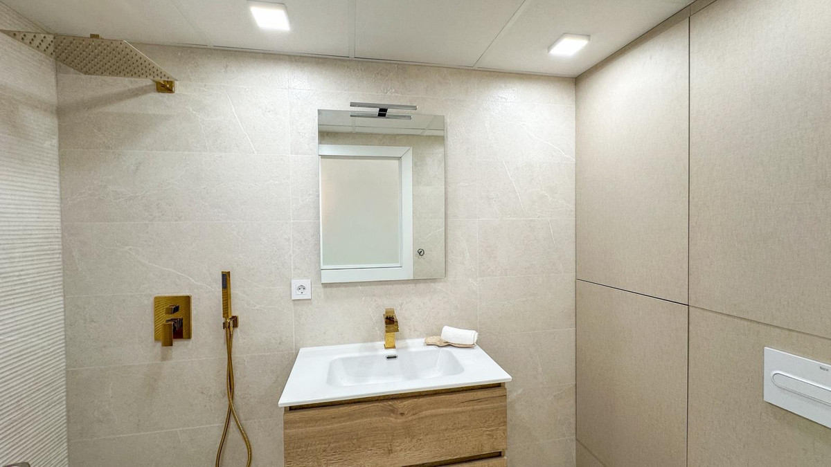 Appartement te koop in Torrevieja | 2 slaapkamers H5348692