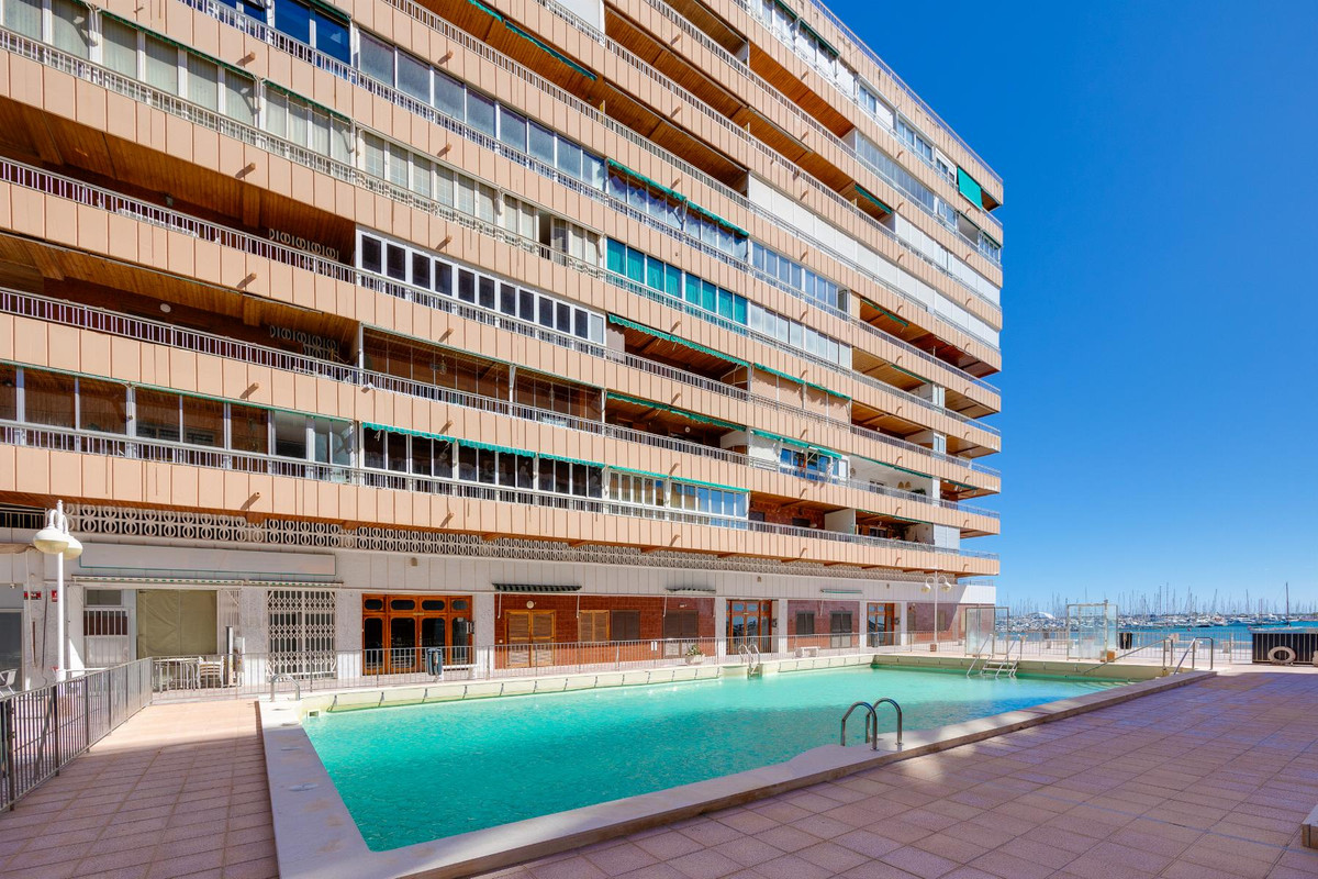 Appartement te koop in Torrevieja | 3 slaapkamers H5353909