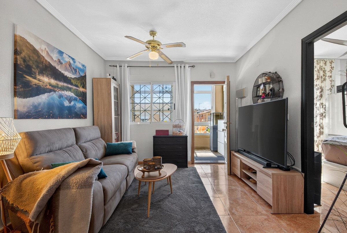 Appartement te koop in Torrevieja | 2 slaapkamers H5354389