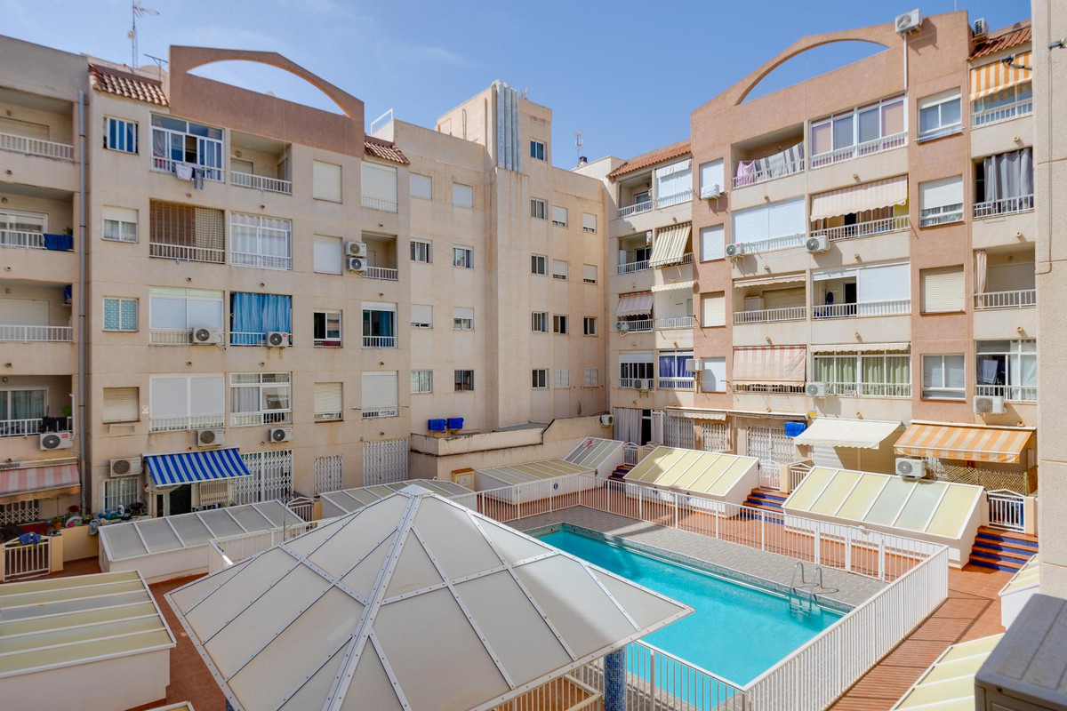 Appartement te koop in Torrevieja | 1 slaapkamers H5355658