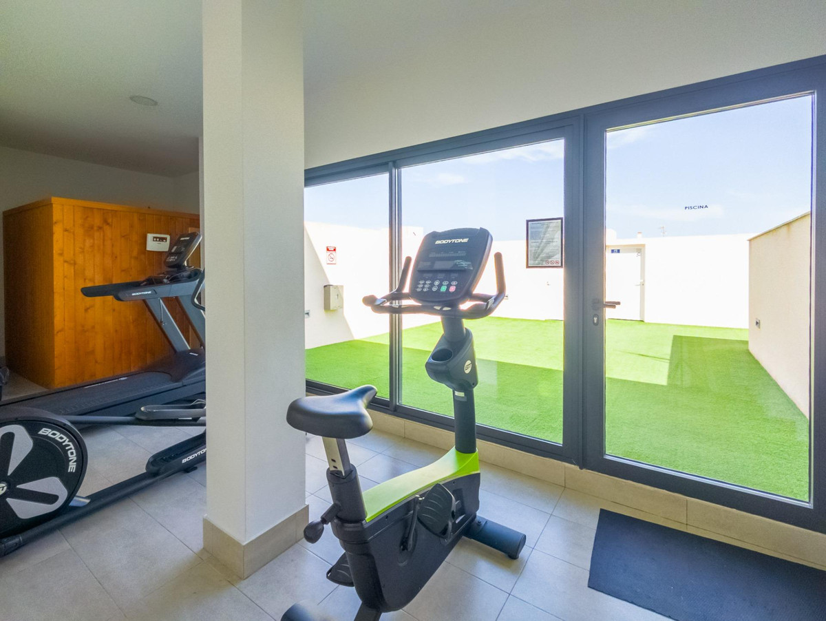 Appartement te koop in Torrevieja | 2 slaapkamers H5355835