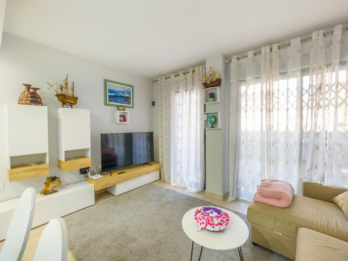 Appartement te koop in Torrevieja | 2 slaapkamers H5355835