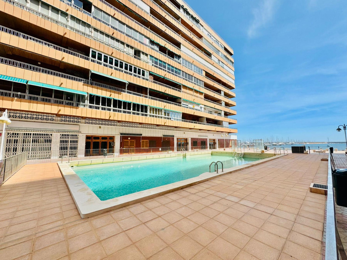 Appartement te koop in Torrevieja | 3 slaapkamers H5363242