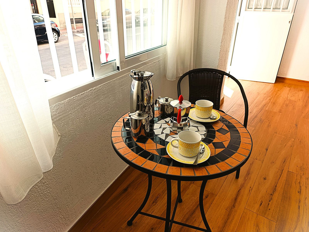 Appartement te koop in Torrevieja | 2 slaapkamers H5363965