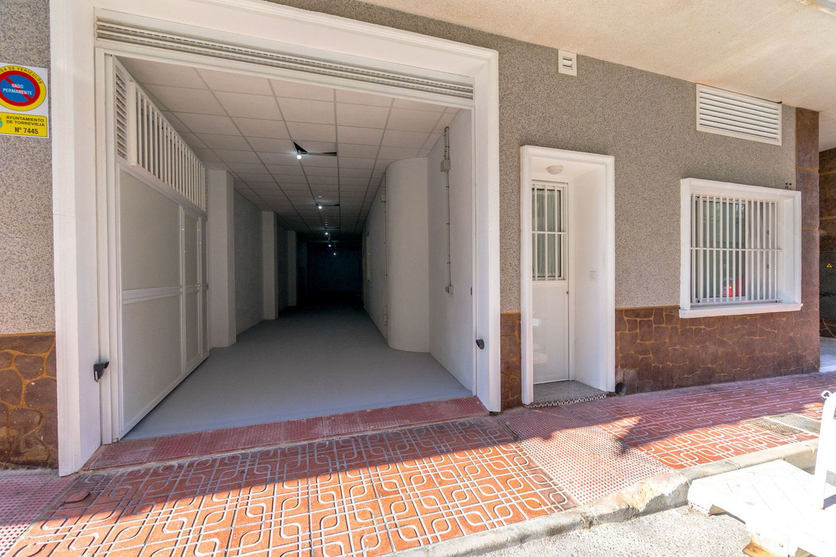 Appartement te koop in Torrevieja | 2 slaapkamers H5363965