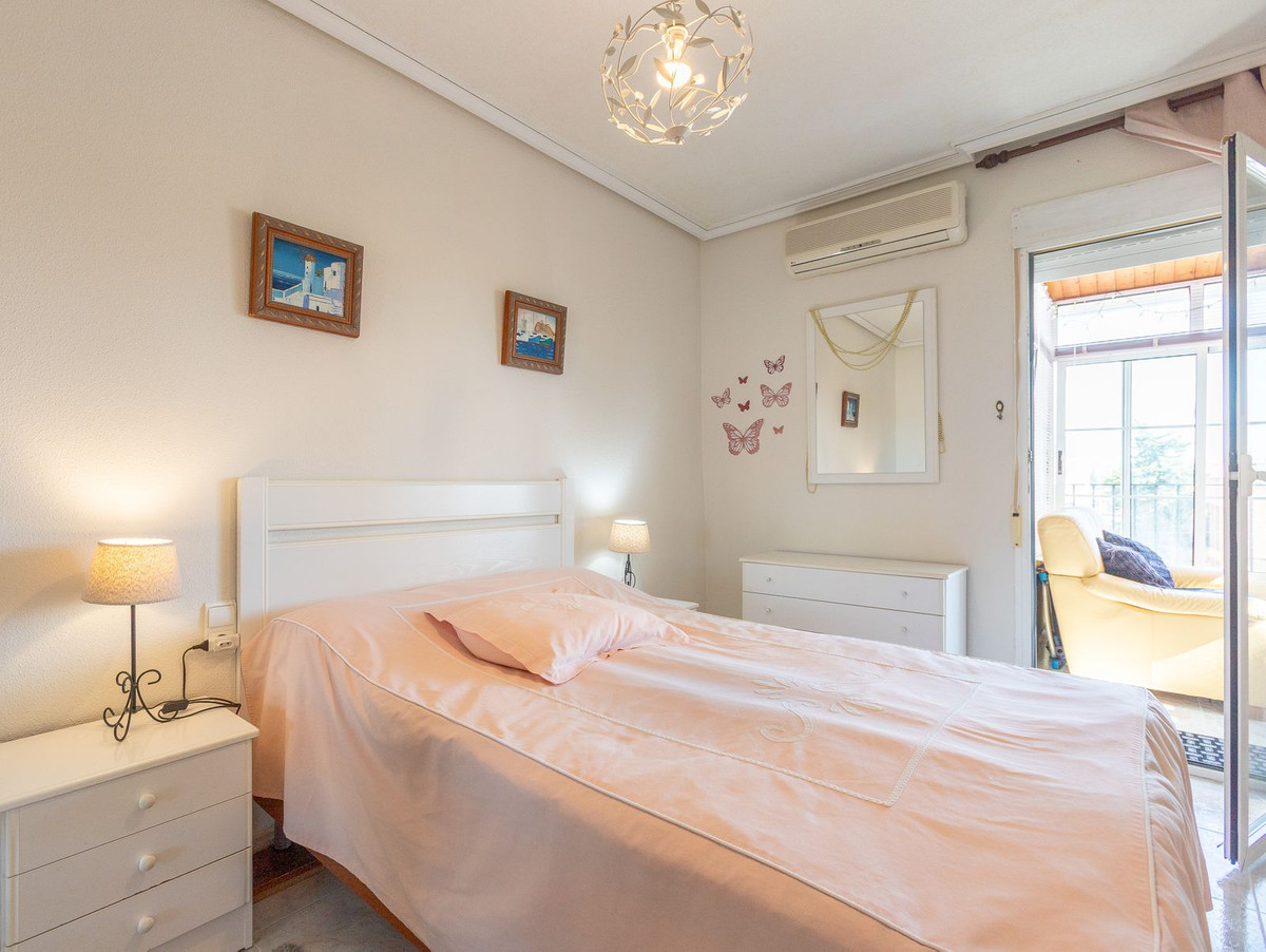 Penthouse te koop in Torrevieja | 2 slaapkamers H5364976