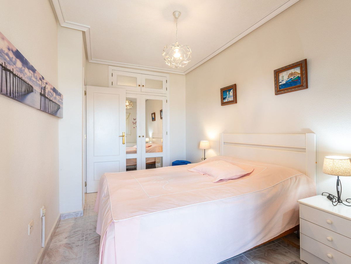 Penthouse te koop in Torrevieja | 2 slaapkamers H5364976