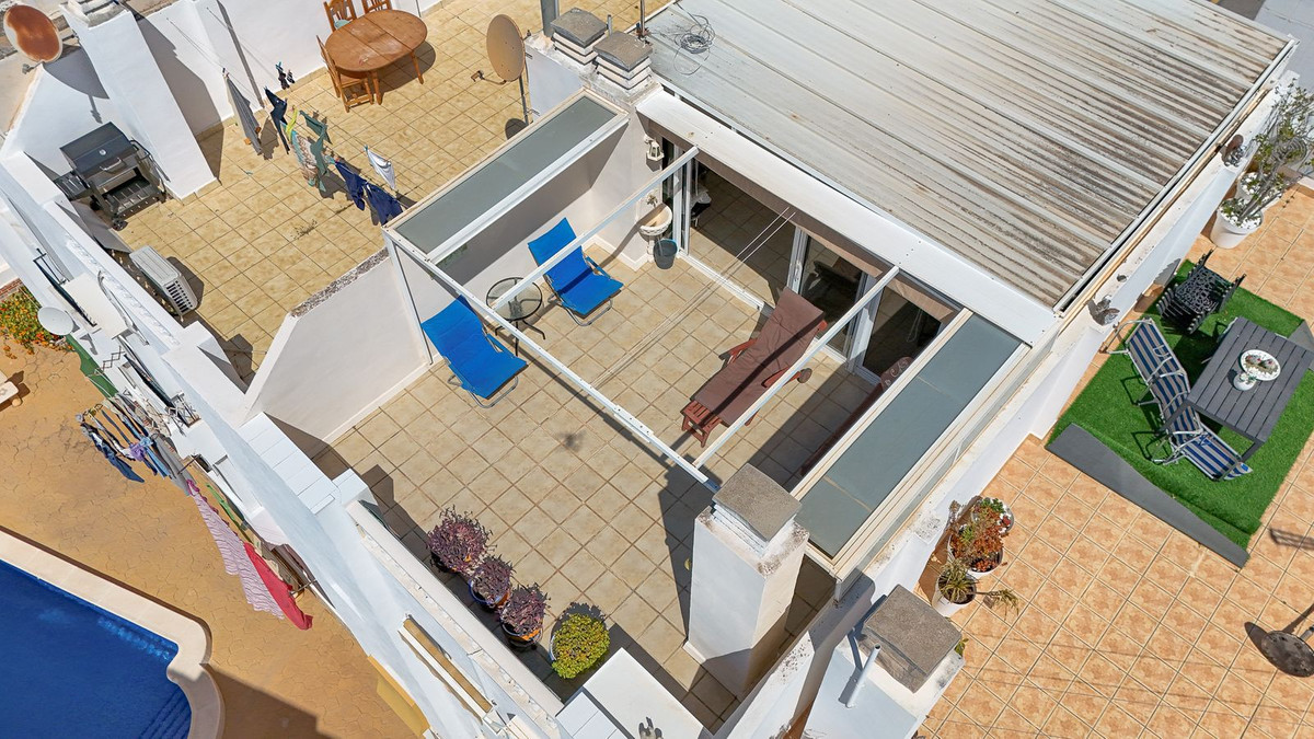 Penthouse te koop in Torrevieja | 2 slaapkamers H5364976