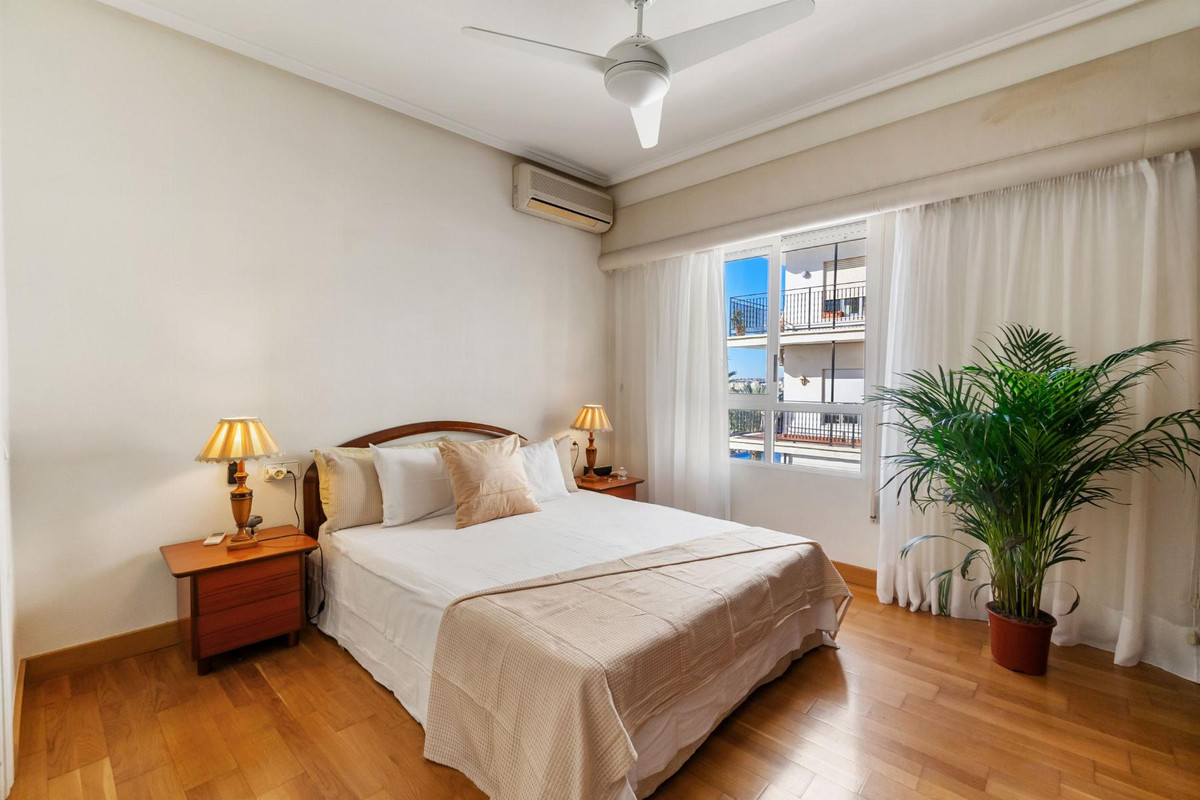 Appartement te koop in Torrevieja | 4 slaapkamers H5365573