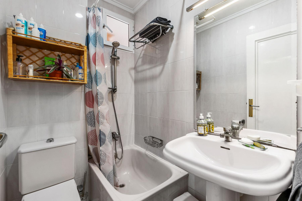 Appartement te koop in Torrevieja | 4 slaapkamers H5365573