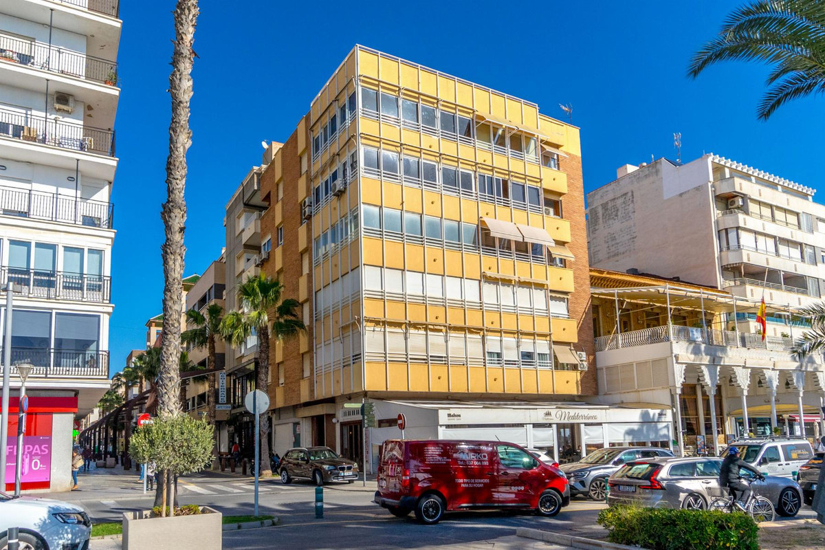 Appartement te koop in Torrevieja | 4 slaapkamers H5365573