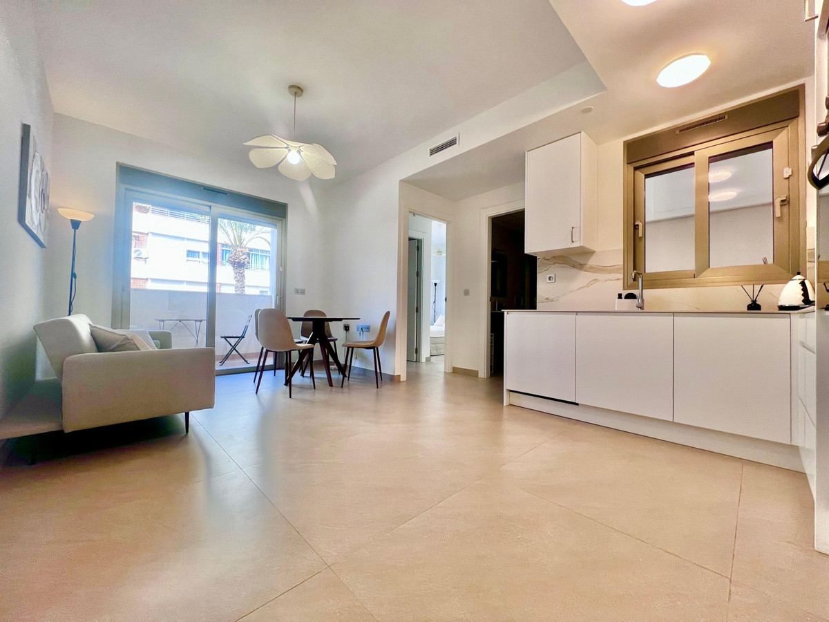 Appartement te koop in Torrevieja | 2 slaapkamers H5365594