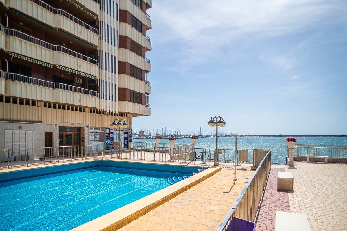 Appartement te koop in Torrevieja | 3 slaapkamers H5366581