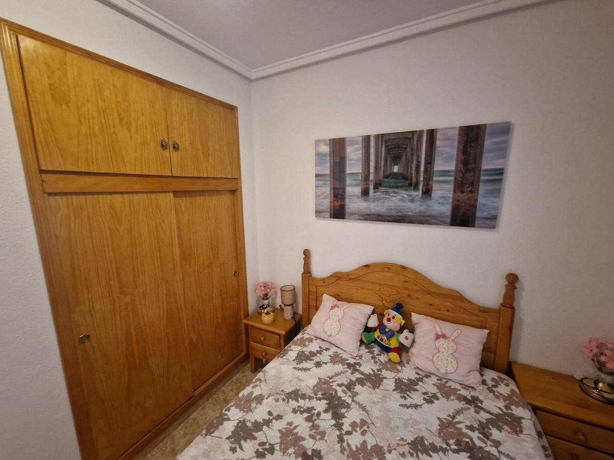 Appartement te koop in Torrevieja | 2 slaapkamers H5367115