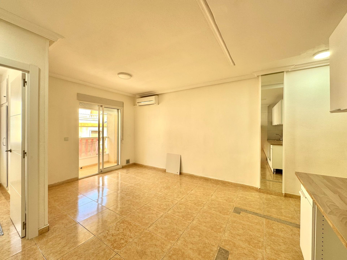 Appartement te koop in Torrevieja | 2 slaapkamers H5367550