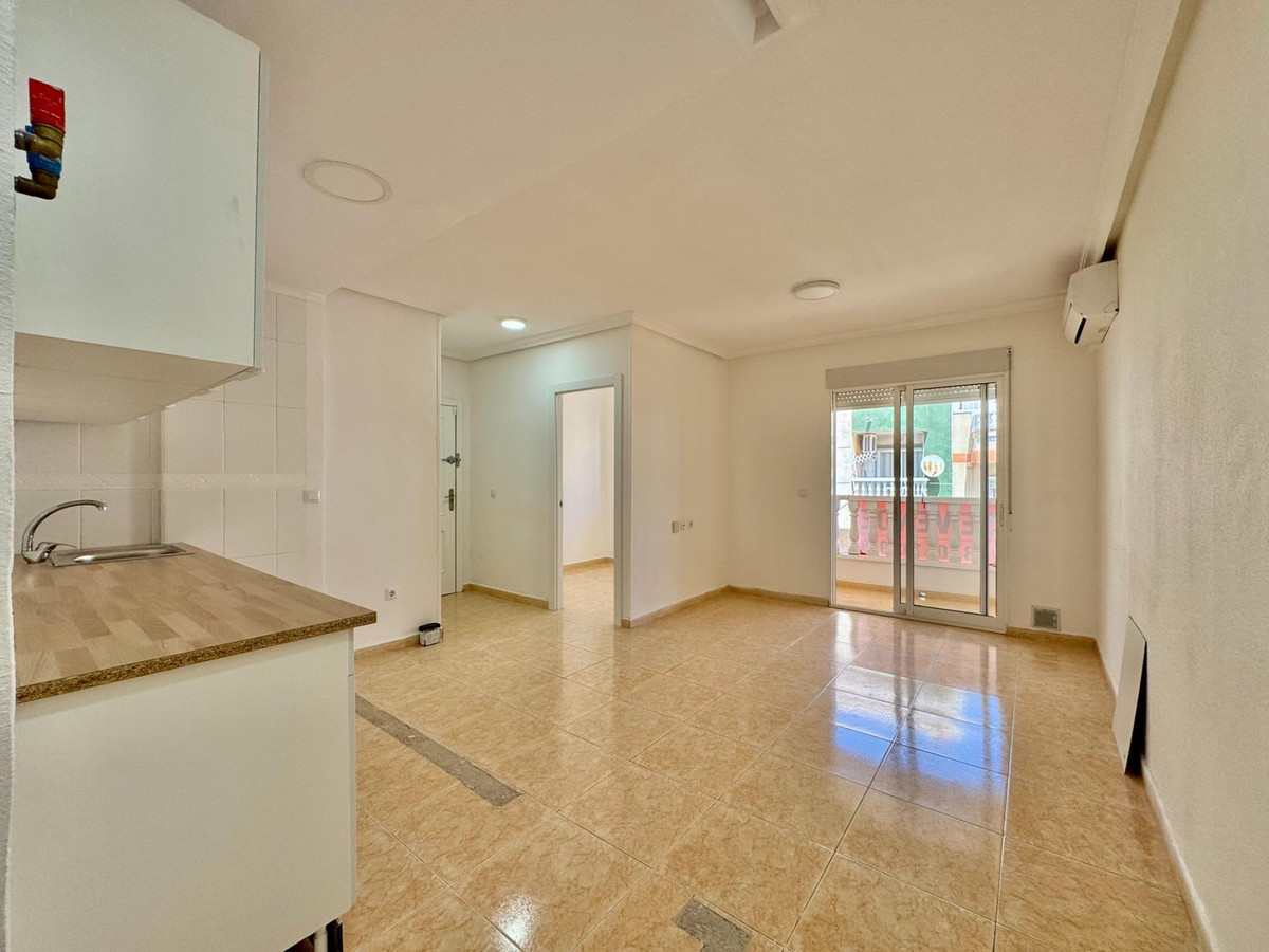 Appartement te koop in Torrevieja | 2 slaapkamers H5367550